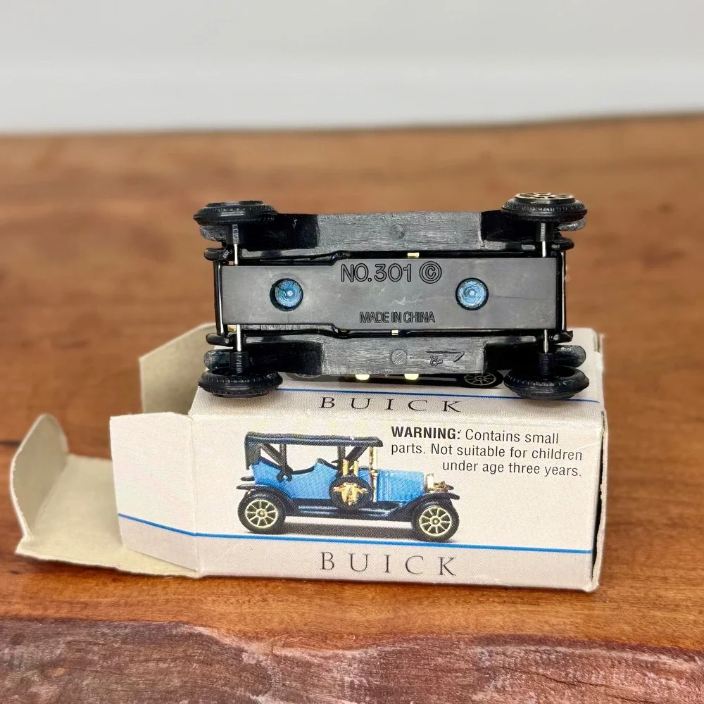 Vintage Reader Digest Diecast Miniature Cars 9 pc Set Packard Buick Ford Model T